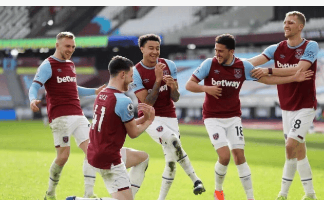 国家队下场！埃及足协官方力挺萨拉赫：埃及国王，你永不独行！