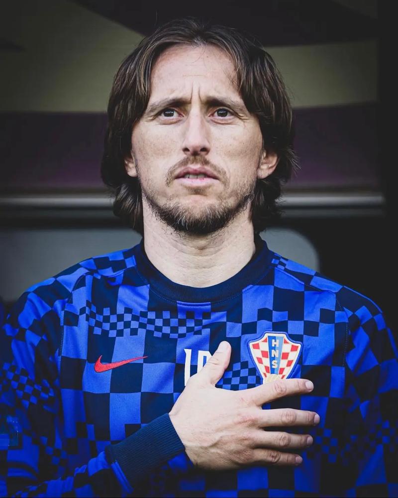 单局0-7到13-11！林诗栋、蒯曼很努力！国乒混双2-1领先德国组合