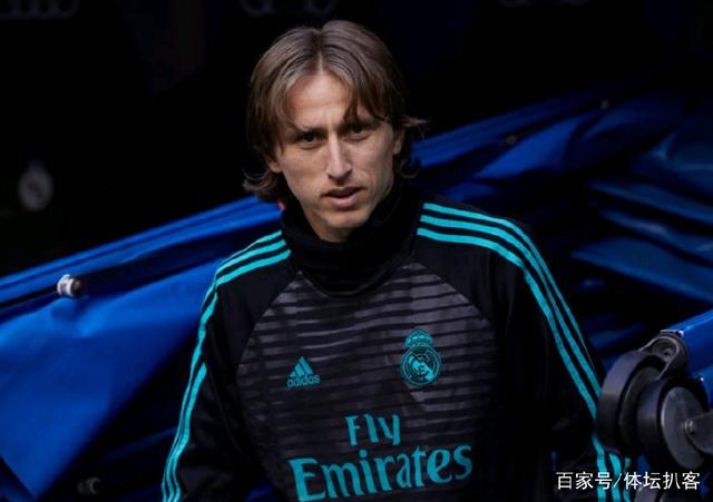 雷迪克盛赞艾顿防守端表现：他能做很多事情，甚至能换防马克西